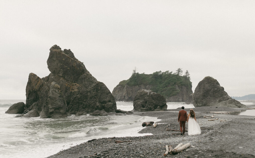 Ruby beach elopement in Olympic National Park.