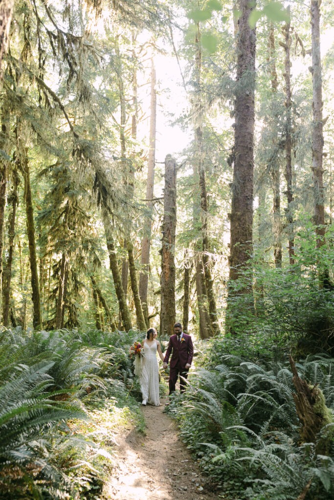 Forest elopement in Forks, Washington